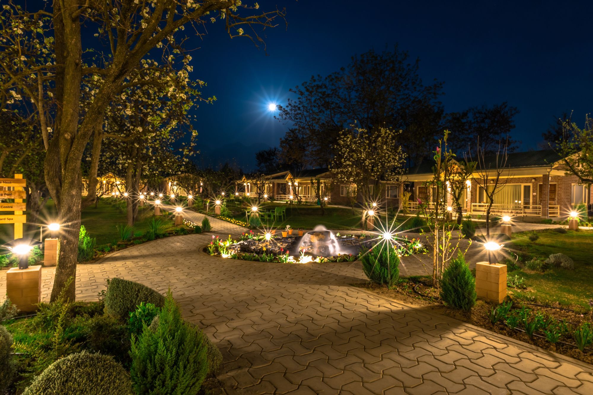 The Orchard Retreat & Spa Сринагар Экстерьер фото